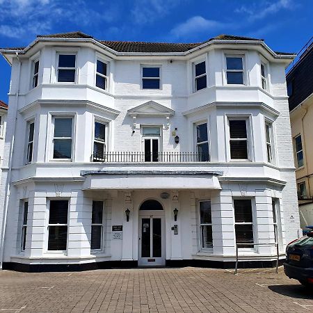 Top Quality Beach Front Apartment Sleep Up To 7 Guests Bournemouth Esterno foto
